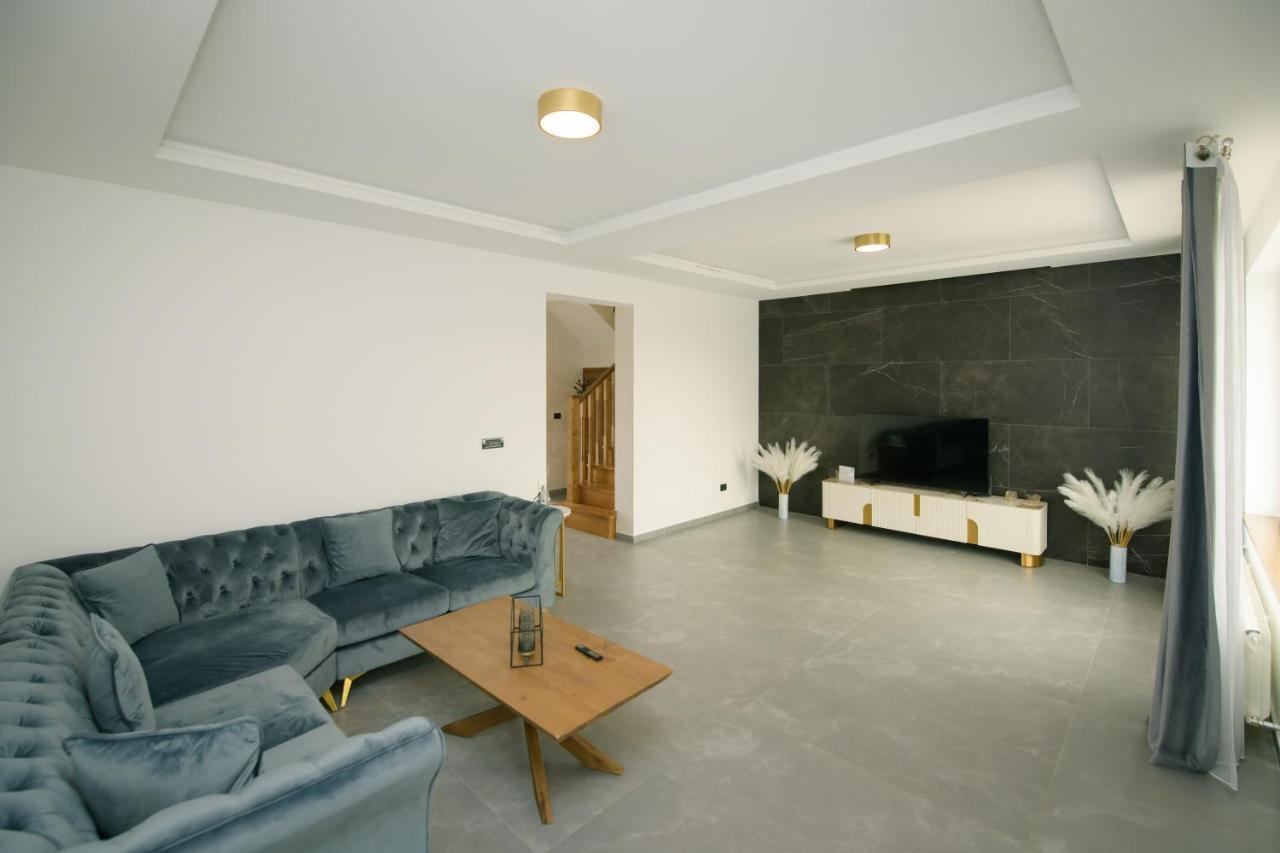 Casa Lucan Brasov Exterior photo